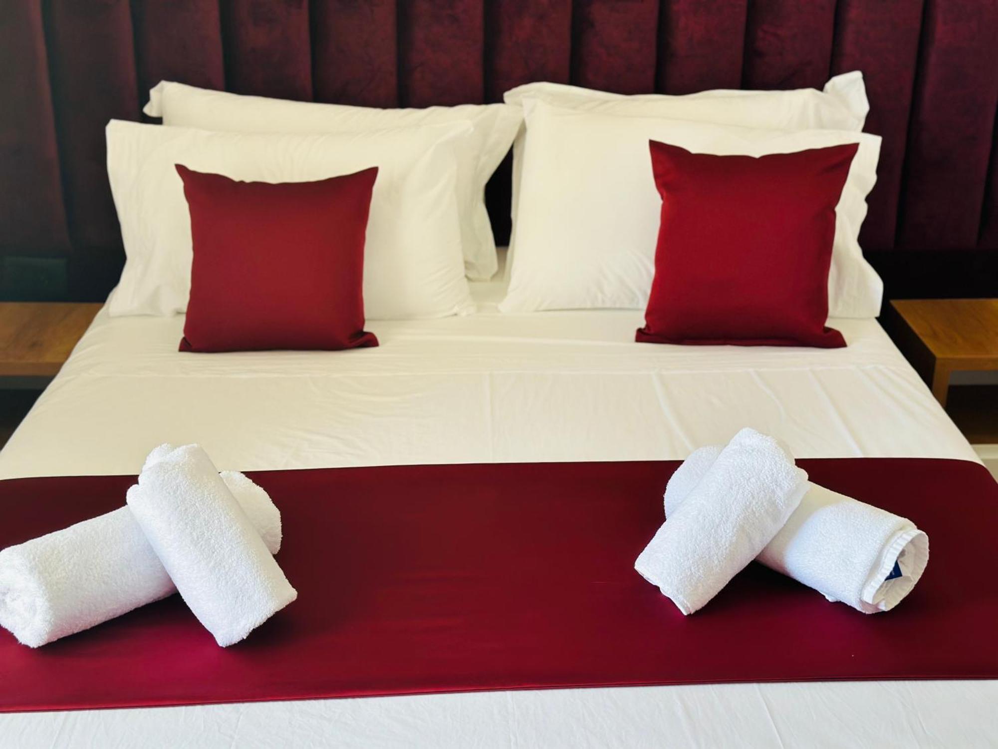 Illyrian Hotel Ksamil Eksteriør billede